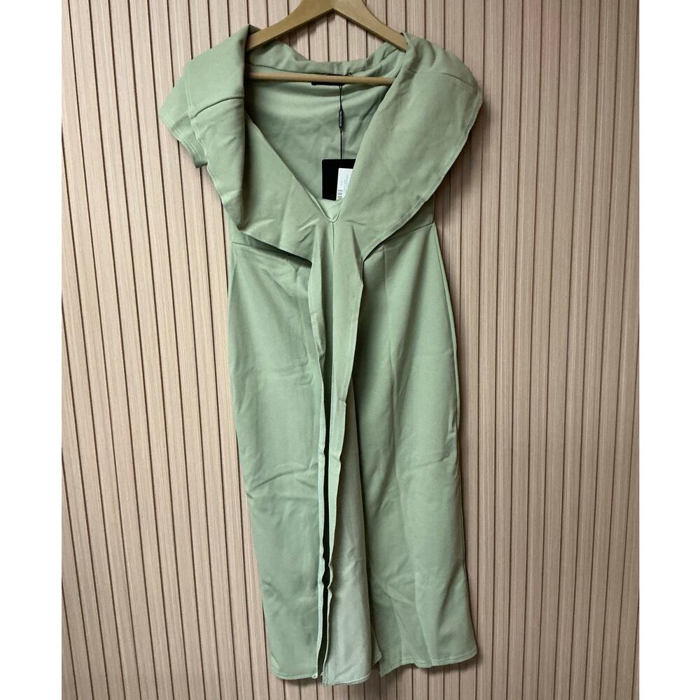 PrettyLittleThing Sage Green Midi Dress Size US 8